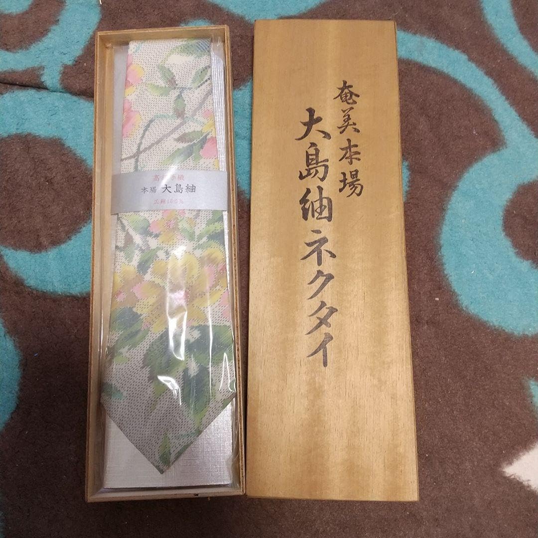 412-27 天然沈香「伽羅」伽羅認定印付 64g 412-27 香木 天然沈香「伽羅」伽羅認定印付 64g